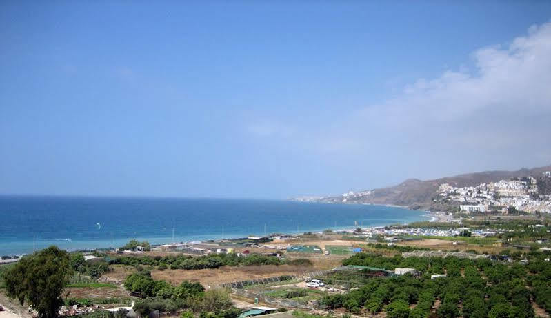 Apartamentos Turisticos Fercomar Nerja Bagian luar foto